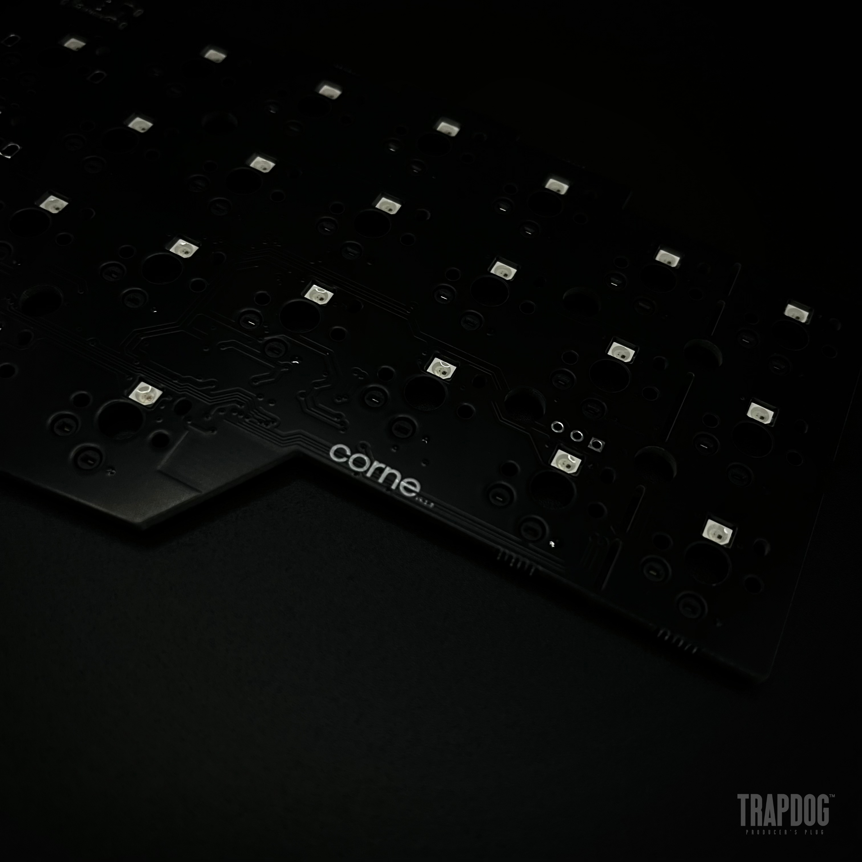 Corne Choc V4.1 PCB ONLY – Pre-Soldered & Pre-Flashed for Kailh Choc V1 & V2 Switches
